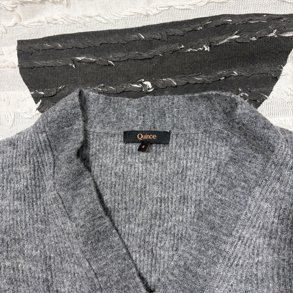 Quince Baby Alpaca-Wool Cropped Cardigan Charcoal Grey Sz S Classic Minimalist - Picture 4 of 11